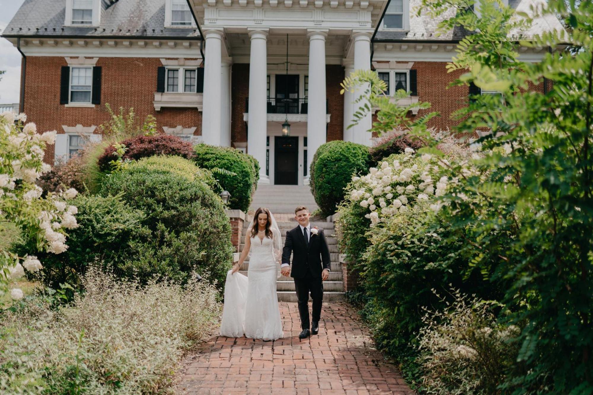Mercersburg Inn Екстериор снимка
